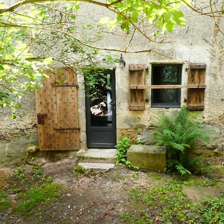 Spacieuse Dans Maison De Caractere, Au Calme, Avec Belle Vue Bed & Breakfast